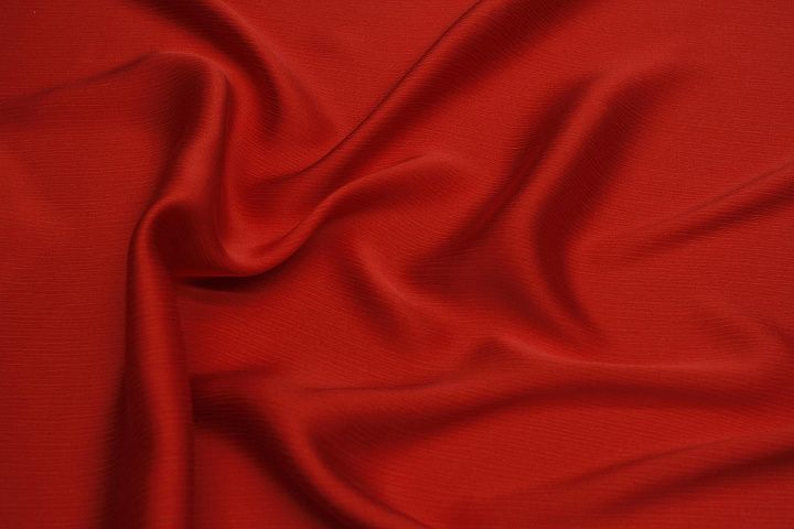 Шелк атлас крэш (о) красный - итальянские ткани Тессутидея арт. 10-3185