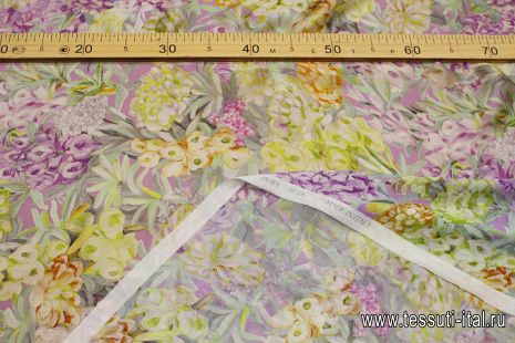 Шифон (н) желто-салатово-сиреневый цветочный рисунок - итальянские ткани Тессутидея арт. 10-3704