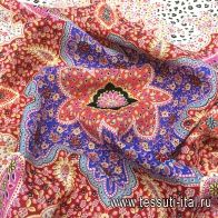 Батист купон (1,4м) (н) мелкий яркий орнамент в красном квадрате - итальянские ткани Тессутидея арт. 01-4033