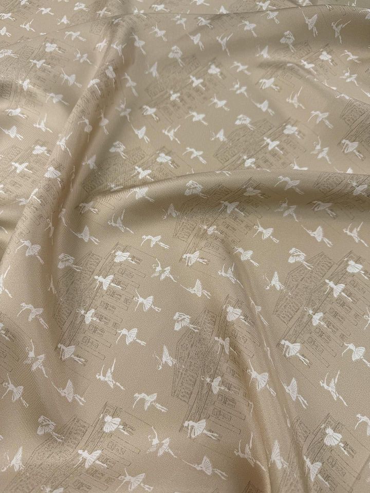 Шелк твил (н) театр и балерины на бежевом - итальянские ткани Тессутидея арт. 10-4864