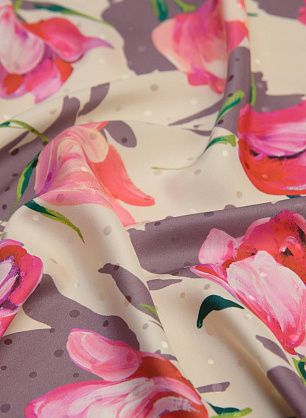 Шелк дама (н) крупный цветочный рисунок на молочном - в интернет-магазине тканей Тессутидея арт. 10-1652