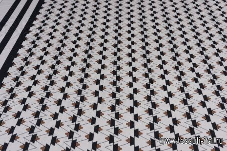 Плательная вискоза (н) черно-бело-коричневый геометрический рисунок - итальянские ткани Тессутидея арт. 04-1452