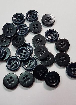 Пуговица пластик 4 прокола d-12мм темно-синяя - в интернет-магазине тканей Тессутидея арт. F-5440