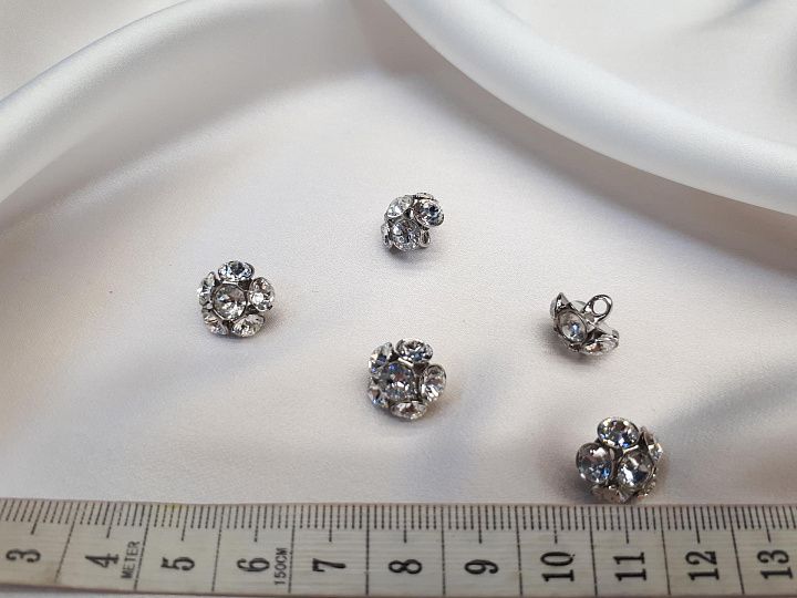 Пуговица металл серебро на ножке цветок из страз Swarovski d-14мм  - итальянские ткани Тессутидея арт. F-3880
