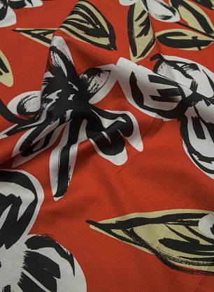 Плательная (н) крупный цветочный орнамент на красном - в интернет-магазине тканей Тессутидея арт. 01-4539