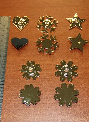 Кнопка фантазийная металл золото - в интернет-магазине тканей Тессутидея арт. F-1910