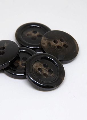 Пуговица пластик 4 прокола d-26мм коричнево-бежевая - в интернет-магазине тканей Тессутидея арт. F-4722