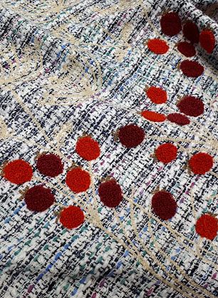 Шанель с вышивкой (н) укроп и ягоды на сине-бело-бирюзовом  - в интернет-магазине тканей Тессутидея арт. 03-5581