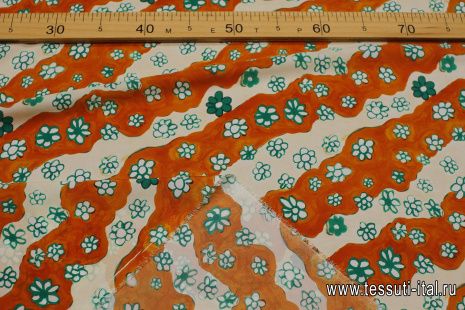 Крепдешин (н) зеленый цветочный рисунок на оранжево-молочном - итальянские ткани Тессутидея арт. 10-3619