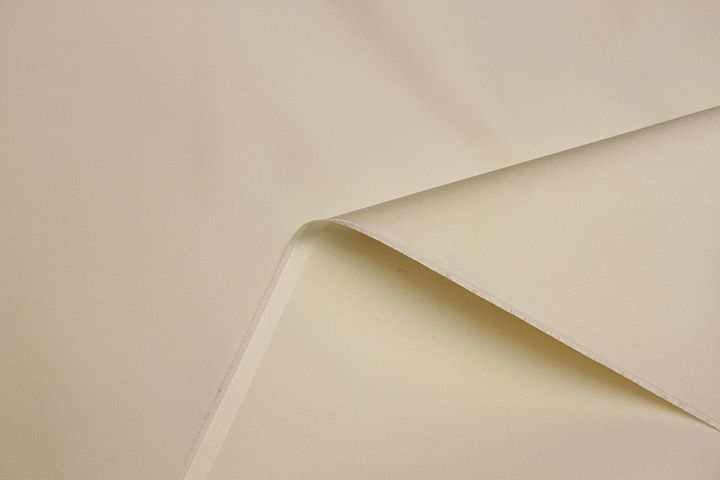Шелк дюшес (о) айвори - итальянские ткани Тессутидея арт. 10-3938