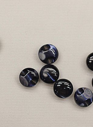Пуговица ракушка на ножке d-9мм темно-синяя - в интернет-магазине тканей Тессутидея арт. F-6594