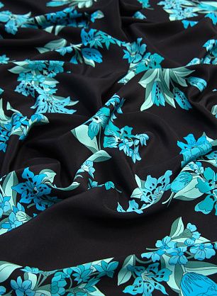 Крепдешин купон (1,95м) (н) бирюзовый цветочный орнамент на черном в стиле Bessi - в интернет-магазине тканей Тессутидея арт. 10-1079