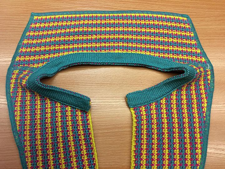 Трикотажный элемент - ворот-планка Missoni - итальянские ткани Тессутидея арт. F-3340