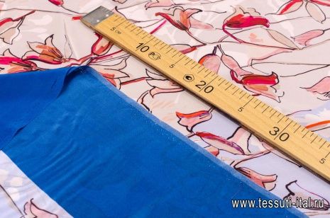 Крепдешин (н) колокольчики на сине-бело-голубом - итальянские ткани Тессутидея арт. 02-8446
