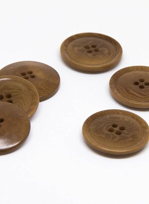 Пуговица пластик 4 прокола d-24мм бежево-коричневая - итальянские ткани Тессутидея.