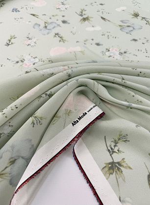 Шелк атлас стрейч (н) цветочный рисунок на светло-зеленом - в интернет-магазине тканей Тессутидея арт. 10-4737