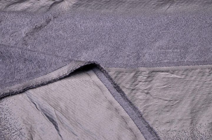 Плательная матлассе купон (1,8м) (о) широкая темно-серая полоса с ворсом Armani - итальянские ткани Тессутидея арт. 03-5545