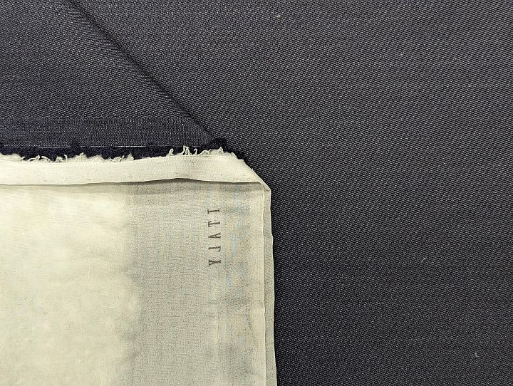 Костюмная с водоотталкивающим покрытием и утеплителем Thindown (о) темно-синяя - итальянские ткани Тессутидея арт. 05-4425