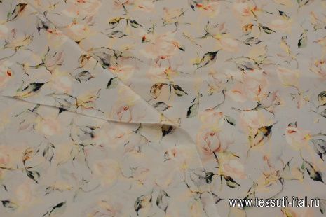 Крепдешин (н) розово-бежевые цветы на светло-сером - итальянские ткани Тессутидея арт. 10-3213