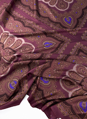 Шелк твил купон 4 платка (1,35м) (н) золотой рисунок на бордовом - в интернет-магазине тканей Тессутидея арт. 10-5131