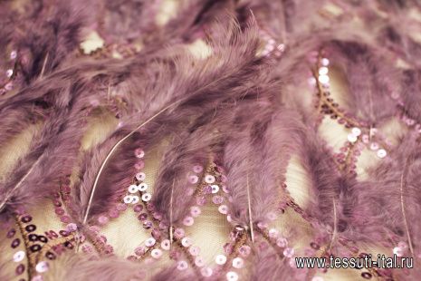 Плательная сетка расшитая пайетками и перьями (н) фиолетово-розовая - итальянские ткани Тессутидея арт. 03-6996