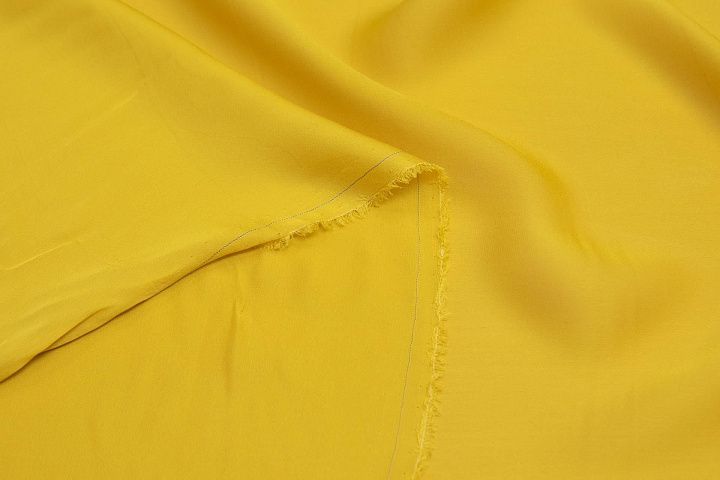 Шелк шармюз (о) темно-желтый - итальянские ткани Тессутидея арт. 10-2047