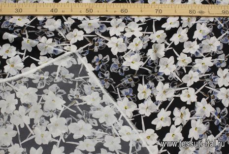 Шелк атлас стрейч (н) белый цветочный рисунок на черном - итальянские ткани Тессутидея арт. 10-3695