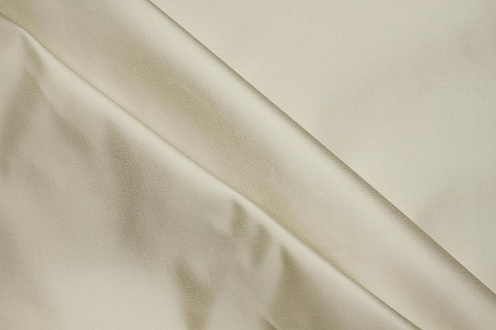 Шелк +хлопок дюшес (о) молочный - итальянские ткани Тессутидея арт. 10-4455