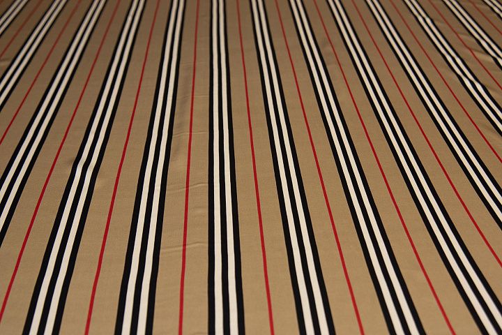 Шелк атлас (н) классическая полоска в стиле Burberry - итальянские ткани Тессутидея арт. 10-0905