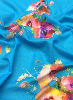 Плательная (н) цветочный орнамент на ярко-голубом - в интернет-магазине тканей Тессутидея арт. 01-4198