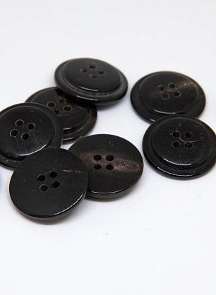 Пуговица пластик 4 прокола d-21мм коричнево-бежевая - в интернет-магазине тканей Тессутидея арт. F-4720