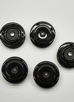 Кнопка пластик d-23мм черная - итальянские ткани Тессутидея.