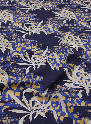 Плательная вискоза (н) растительный и хищный принт на синем - в интернет-магазине тканей Тессутидея арт. 04-1583