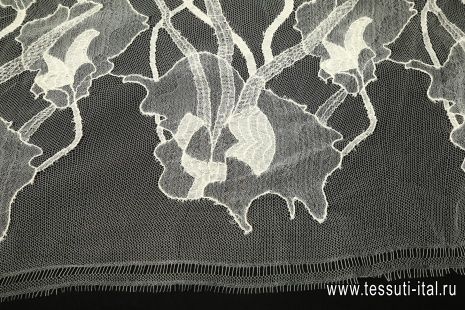 Кружево (о) кремовое Blumarine - итальянские ткани Тессутидея арт. 03-4338