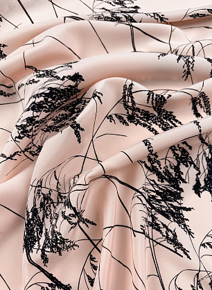 Крепдешин (н) черный растительный рисунок на светло-розовом - в интернет-магазине тканей Тессутидея арт. 10-5017