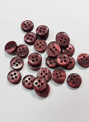 Пуговица пластик 4 прокола d-9мм бордовая Pinko - в интернет-магазине тканей Тессутидея арт. F-5481