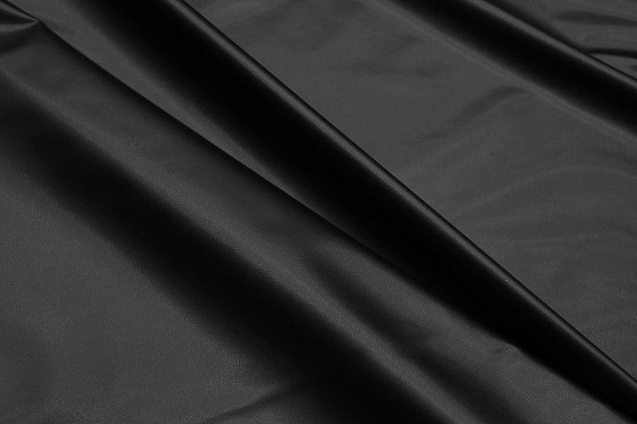 Искусственная кожа на флисовой основе (о) черная - итальянские ткани Тессутидея арт. 03-7393