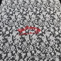 Кружевное полотно с вышивкой макраме купон (2,1м) (н) красная вышивка Burberry на айвори - итальянские ткани Тессутидея арт. 03-6218