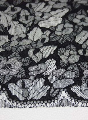 Кружево (н) фиолетово-черное ш-90см Solstiss - в интернет-магазине тканей Тессутидея арт. 03-3256