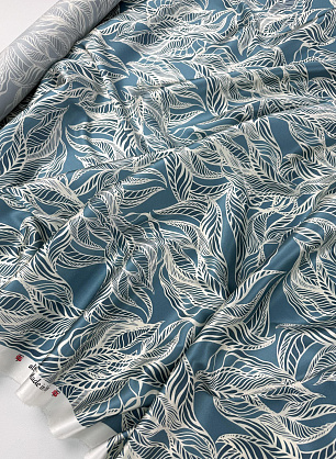 Шелк атлас стрейч (н) серо-синий рисунок на белом - в интернет-магазине тканей Тессутидея арт. 10-5156