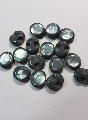 Пуговица пластик на ножке d-12мм серая перламутровая - в интернет-магазине тканей Тессутидея арт. F-5606