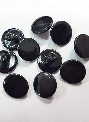 Пуговица перламутр на ножке d-14мм черная - в интернет-магазине тканей Тессутидея арт. F-5613