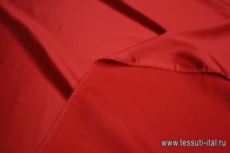 Шелк атлас стрейч (о) красный - итальянские ткани Тессутидея арт. 10-3298