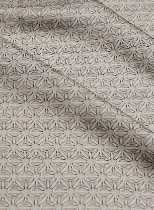 Шелк твил (н) серо-белый рисунок на светло-розовом - в интернет-магазине тканей Тессутидея арт. 10-4369