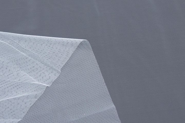 Сетка плательная (о) бело-голубая  - итальянские ткани Тессутидея арт. 03-6700