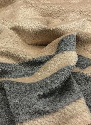 Пальтовая альпака купон (1,2м) (н) серая полоска на бежево-розовом - в интернет-магазине тканей Тессутидея арт. 09-1427