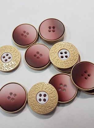 Пуговица комбинированная 4 прокола d-22мм розово-золотая - в интернет-магазине тканей Тессутидея арт. F-5366