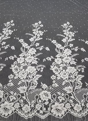 Кружевное полотно с люрексом (о) серебрянное Solstiss - в интернет-магазине тканей Тессутидея арт. 03-5386