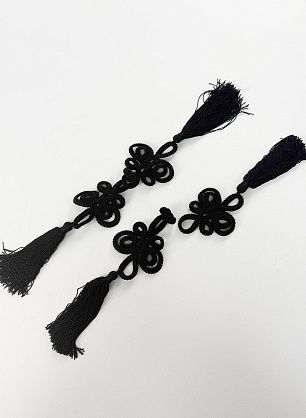 Клевант с кисточками черный - в интернет-магазине тканей Тессутидея арт. F-7189