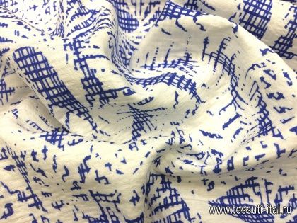 Жаккард матлассе (о) голубой орнамент на белом - итальянские ткани Тессутидея арт. 01-4075